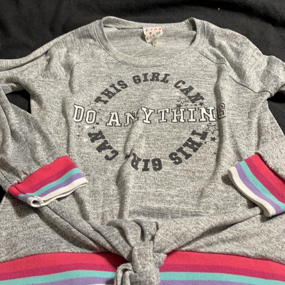 Cute girl’s long sleeve top L - Picture 4 of 4